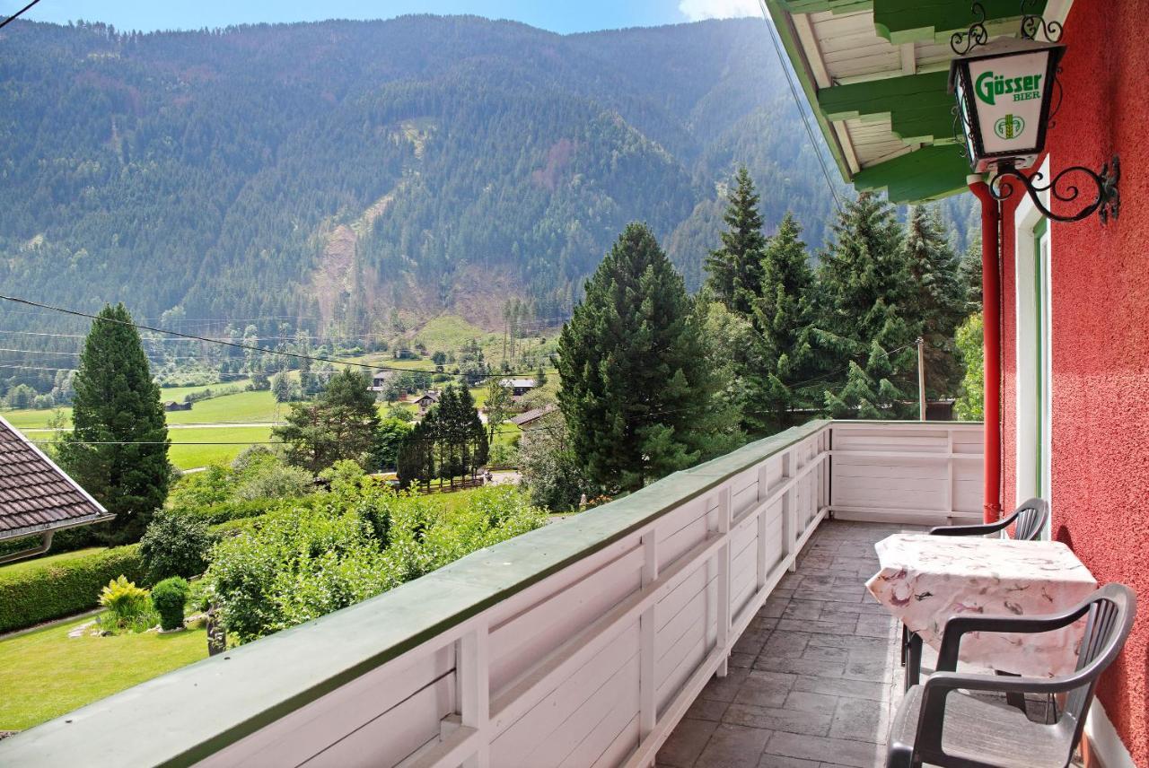 Aparthotel Flying Hirsch Stall Exterior foto